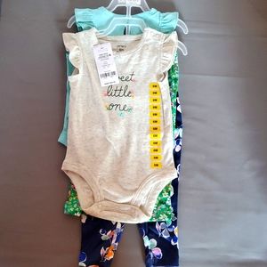 Carter' Baby girl outfits  NWT